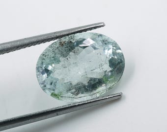 Gemma naturale sfaccettata ovale di acquamarina da 14×10×6 mm per artigianato, gioielli e collezionismo di gemme