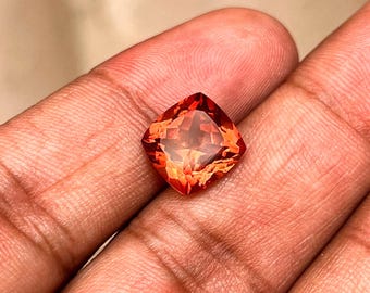 Natuurlijke oranje kleur Oregon Sunstone gefacetteerd kussen edelsteen voor het maken van sieraden 10 x 10 x 6,5 mm