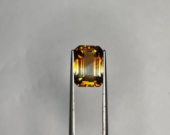天然バイオカラートパーズ ファセットカット八角形宝石 12x8.9 x 7 mm。フローレス-VVSクラリティ 天然採掘ルースジェムストーン