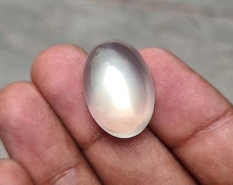 Naturalny srebrny kaboszon z kamieniem księżycowym: (16x22x12 mm) Owalny płaski kamień szlachetny