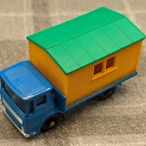 Lesney No. 60 Site Hut Truck
