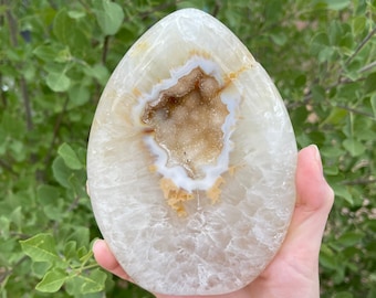 Polished Agate flame with Druzy
