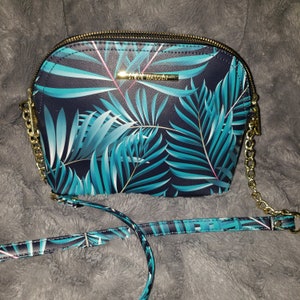 Beautiful Steve Madden crossbody bag