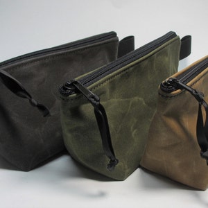 Waxed canvas pouch - toiletry bag - make up bag - tool bag - tech organizer - electronics bag - dice bag - game bag - Water resistant