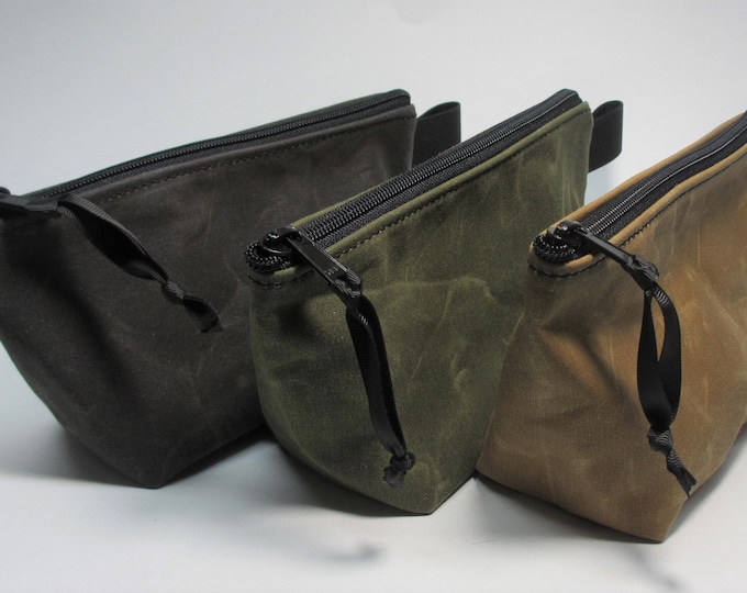 Waxed canvas pouch - toiletry bag - make up bag - tool bag - tech organizer - electronics bag - dice bag - game bag - Water resistant
