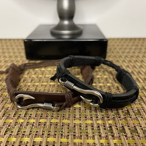 Men's Fish Hook Leather Bracelet image 3