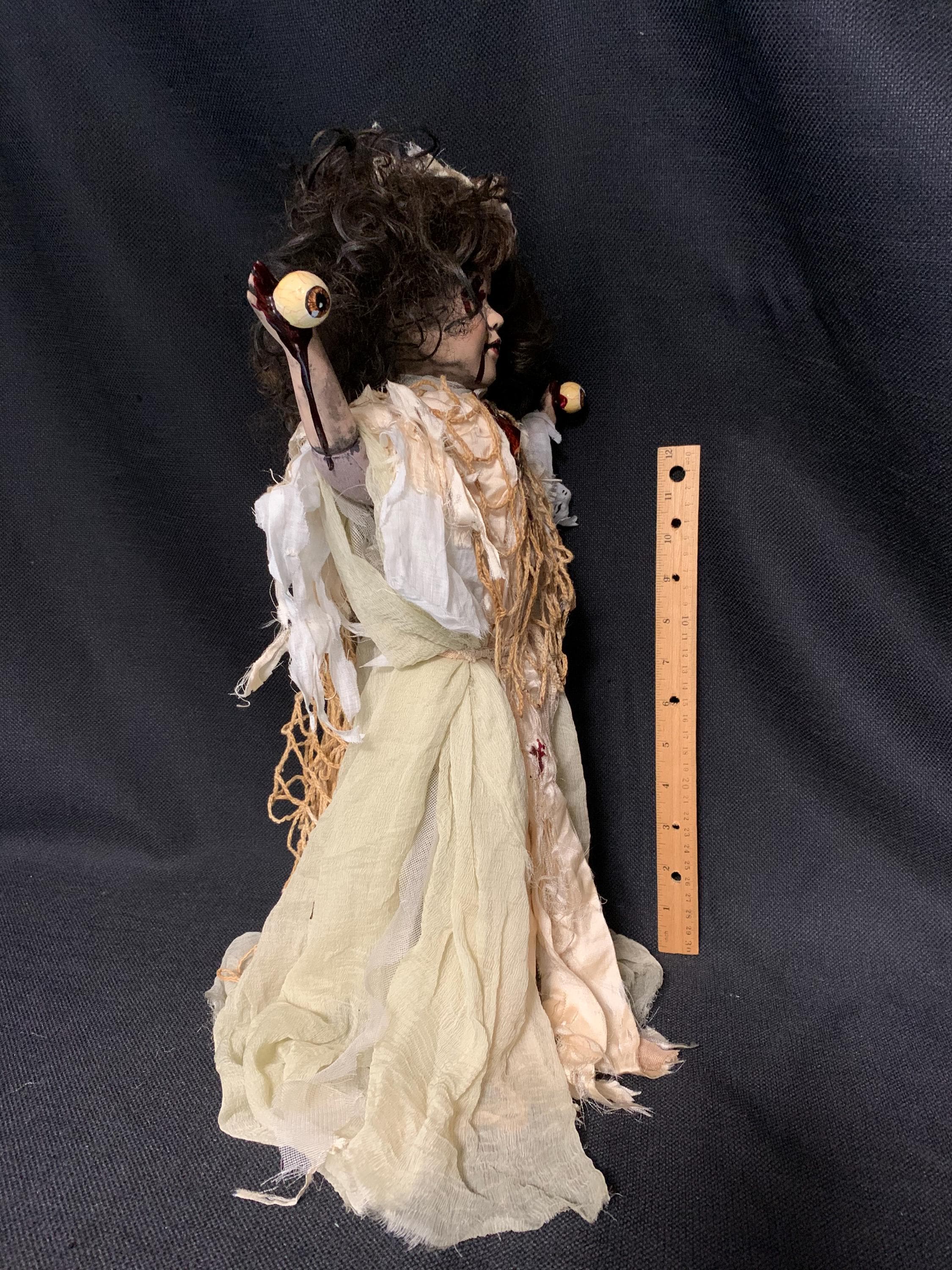 ブラウン・アイド・ギャル、ドール・ハロウィン、ハロウィーンの飾り