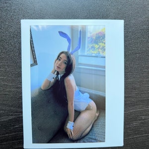 Art Model Instax Wide film Bunny Suit (Limited)