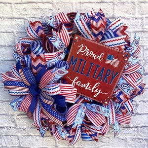 Patriotic Military Family Wreath, Veteran Wreath, Patriotic Wreath for Door, Memorial Day Wreath, 4th of July Wreath, Patriotic Door Hanger