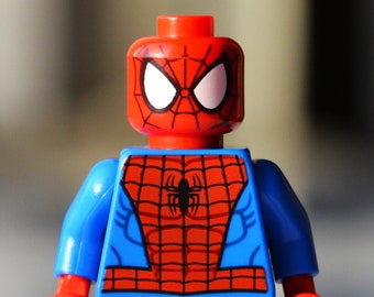 Spider-Man - genuine LEGO® minifigure - classic suit // with red boots amazing spiderman version design peter Parker maguire garfield tobey