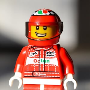 Race Car Driver - genuine LEGO® minifigure // with helmet racer racing pro professional auto motor automobile sport driving octan grand prix
