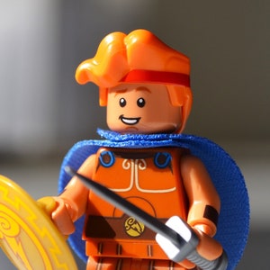 Herkules - echte LEGO® Minifigur / 1997 Zeichentrickfilm Version mit Schwert & Schild / Zeichentrickfilm Design griechische Mythologie