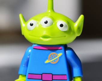 Alien - from Toy Story - genuine LEGO® minifigure // little green men 1 2 3 4 film movie version design animation animated character doll