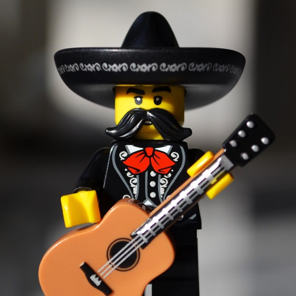 Mariachi - genuine LEGO® minifigure / with guitar / musician music player performer singer Mexico Mexican group folk ranchera bass vihuela