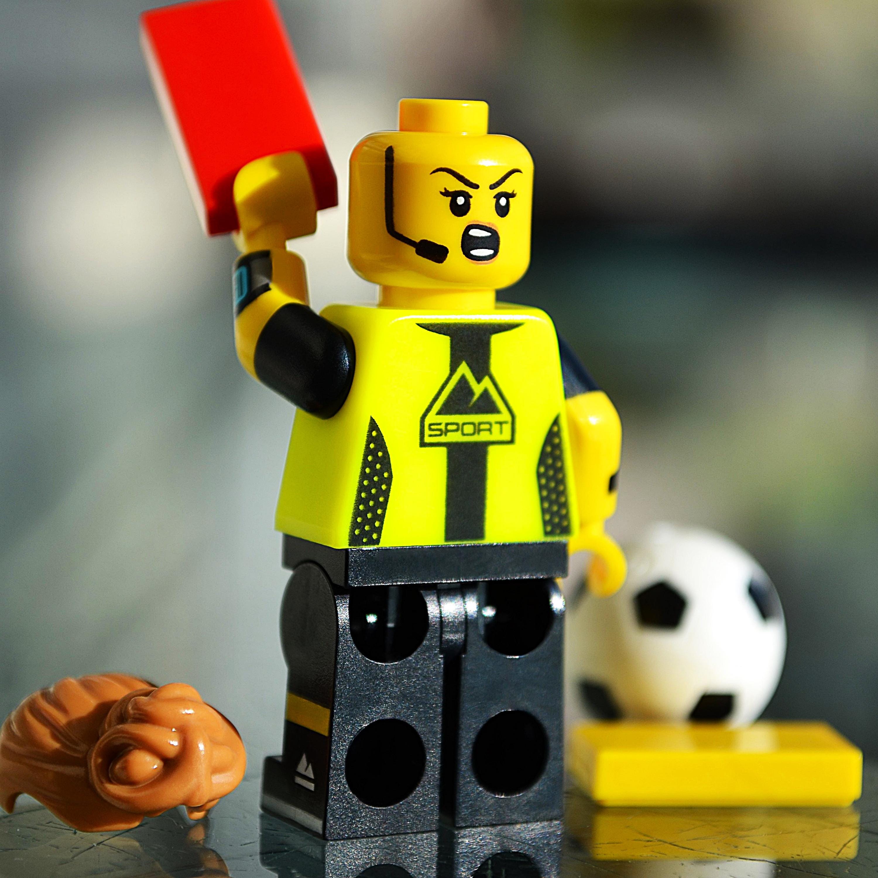 Football Referee genuine LEGO® minifigure with yellow red cards ball  association soccer sport league official umpire judge authentic y