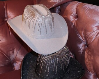 Rhinestone Fringe Sparkle Cowboy Hat - countryconcert, muziekfestival, bruidsfeest, vrijgezellenfeest, rodeo en meer! Door Los Angeles Cowgirl