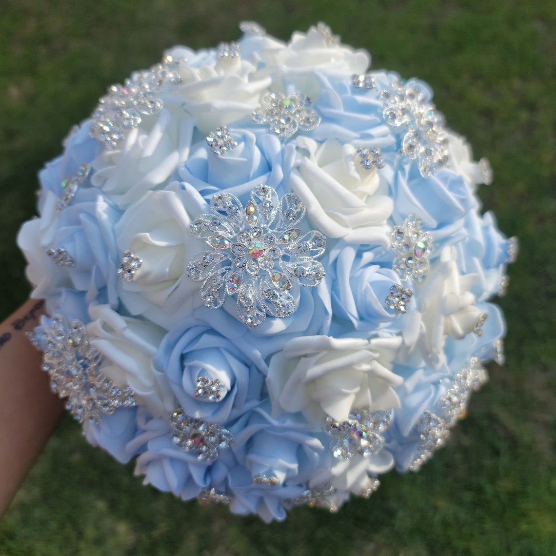 Light Blue and Bahama Blue with White Bouquet image 1