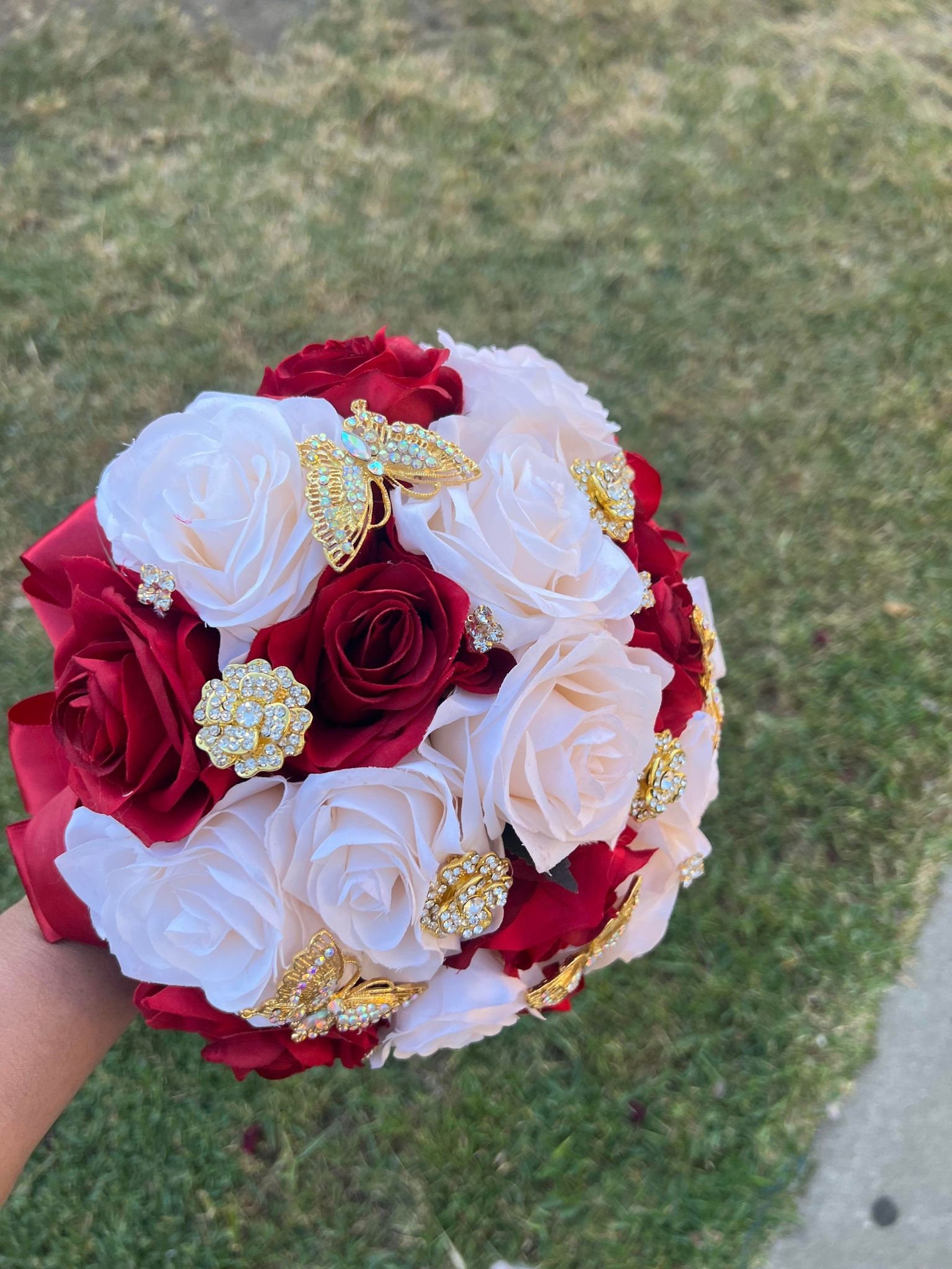 Red and Ivory Bouquet - Etsy