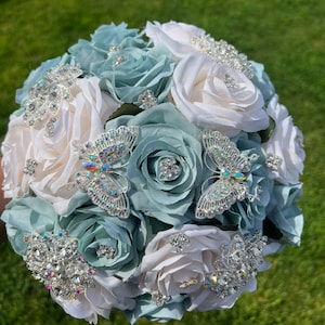 Light Sage Green and Ivory Bouquet