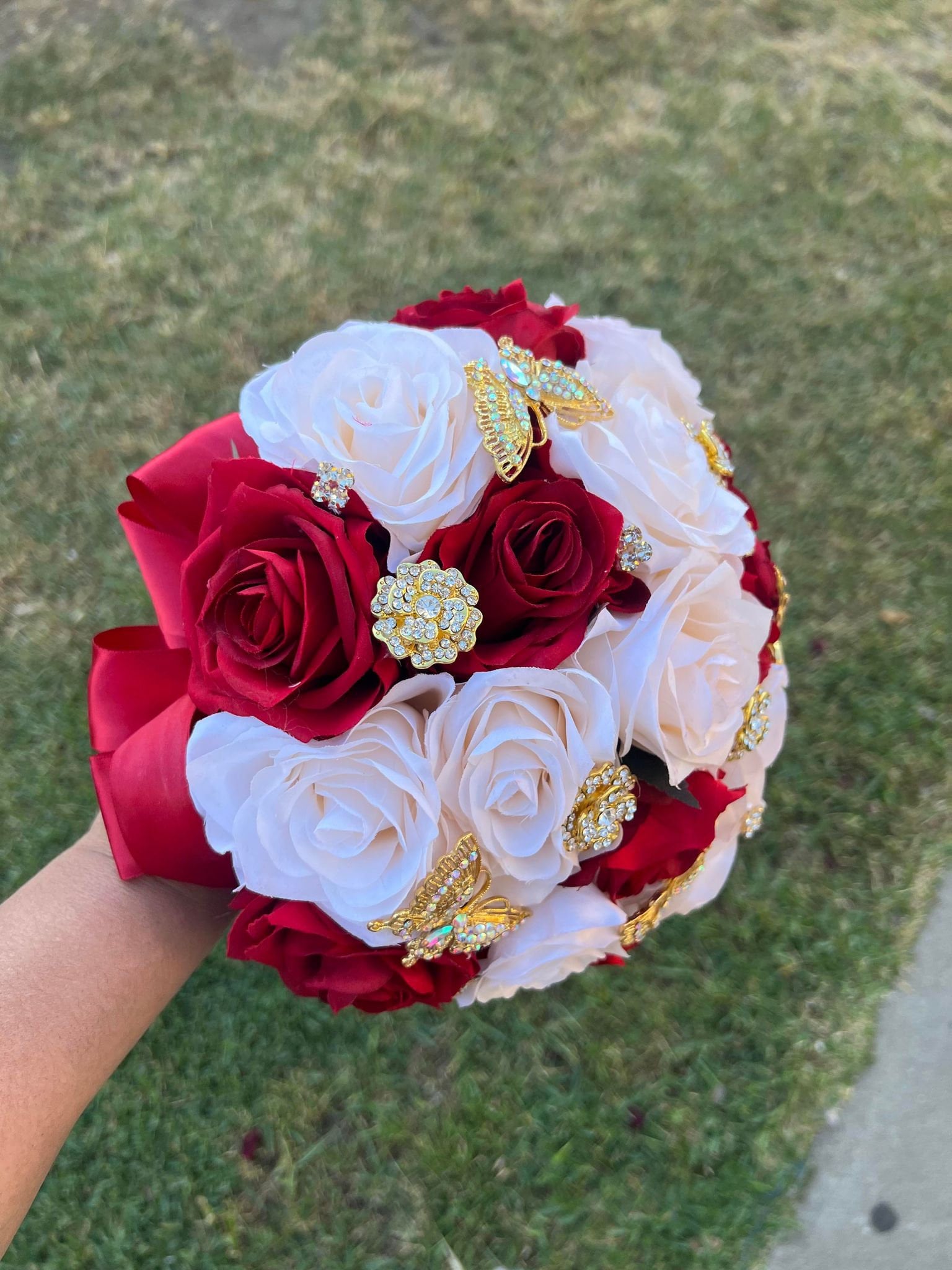 Red and Ivory Bouquet - Etsy