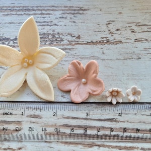 50 pcs. sugar fondant flowers cake topper image 4