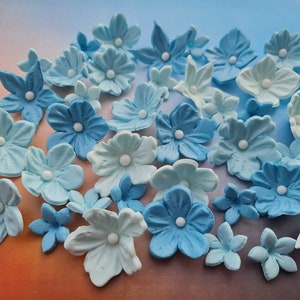 50 pièces Cake topper fleurs fondant au sucre bleu