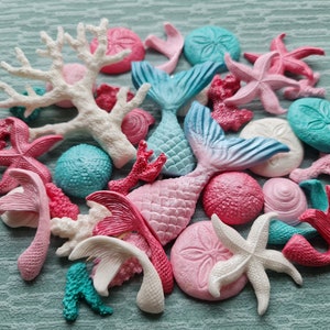 33 pezzi di decorazioni per torte in pasta di zucchero commestibile a forma di conchiglie, coralli, coda di sirena e stella marina
