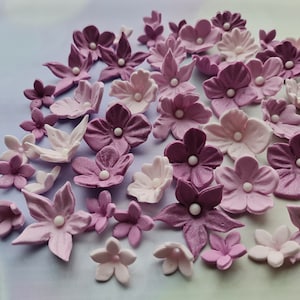 50 pcs. sugar fondant flowers cake topper purple