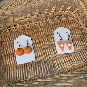 Pumpkin Pie Earrings | Polymer Clay Pumpkin Jewelry | Pumpkin Earrings | Fall Clay Earrings | Food Earrings | Lightweight Earrings