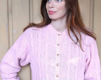 Cardigan in pale pink wool Shetland from Glenugie of Scotland vintage 1980s