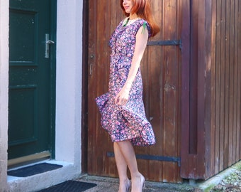 Floral Purple Dress With Crocheted Lace Collar and - Etsy Norway