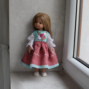 Vestido y enagua de encaje para muñecas Paola Reina, Little Darling, de 33-35 cm. Ropa de muñeca bordada.