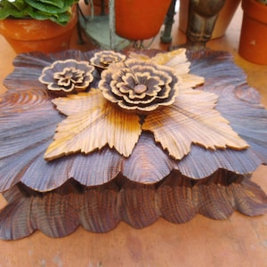 Schatulle Holzschatulle Schmuckkästchen Schmuckkasten Holz Schnitzerei Blumen Holzkasten Kästchen