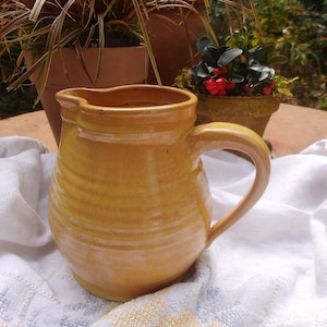 Krug Henkelkrug Tonkrug Küchenbehälter Vase Blumenvase Brocante Küche Milchkrug Landhaus Cottage