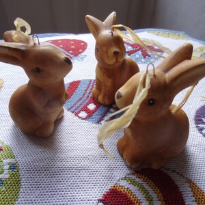 3 Hase Osterhase Ostern Osterdeko Hasenfigur Hänger Osterstrauß Vintage Frühlingsdeko Tonfigur Figur Landhaus