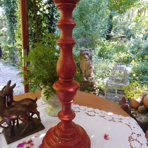 Alter Kerzenständer Vollholz Kerzenhalter Säule Holzsäule Shabby Chic Vintage Cottage Landhaus Brocante Originalzustand Rot