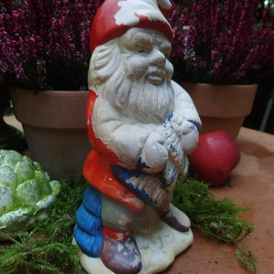 Vintage Zwerg Weihnachtsmann Gnom Wichtel Gartenzwerg Gartenfigur  Christbaum Landhaus Cottage Weihnachten