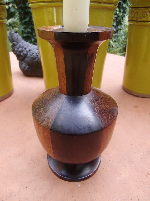 Handarbeit Unikat Mid Century Holz Kerzenständer Kerzenhalter Kerzenleuchter in Form Einer Vase Blumenvase Gestreift Gedrechselt Landhaus