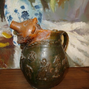Antike seltene  Figurenkanne Figurenkrug Kanne Wasserkrug Krug Phantasie Märchen Cottage Bauernhaus Cottage Figur Handarbeit Henkelkanne