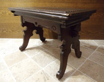 Antik Bidet Hocker Holzhocker Blumenhocker Blumenständer Beistelltisch Tischchen Brocante Landhaus Cottage Antiquität  1893 Holztisch