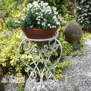 Vintage 1 Vogeltränke Pflanzenständer Blumenständer Ständer Eisen Eisenständer Shabby Landhaus Gartendeko Garten