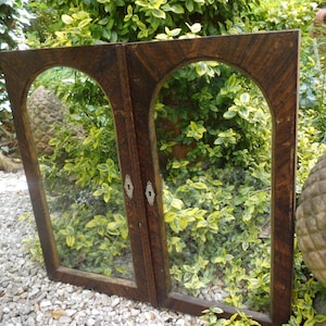 Antik 2 Gründerzeit Fensterflügel Schranktüren Holztüren Glastüren Holz Bierlack Beschläge Glasflügel Brocante Holz Wanddeko Landhaus