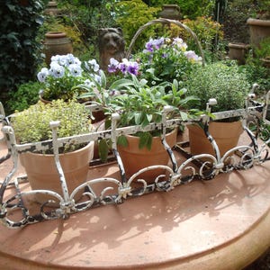 Antik Eisen Jugendstil Balkonkasten Blumenkasten Pflanzkasten Fensterbrett  Wanddeko Wandhalter Eisen Schmiedeeisen Blumenhalter Landhaus - Etsy France