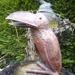 Rabe Kupfer Gartenfigur Kupferfigur Vogel Vogelfigur  Gartenskulptur Gartendeko Krähe Skulptur Figur Garten Künstlerfigur Landhaus Cottage