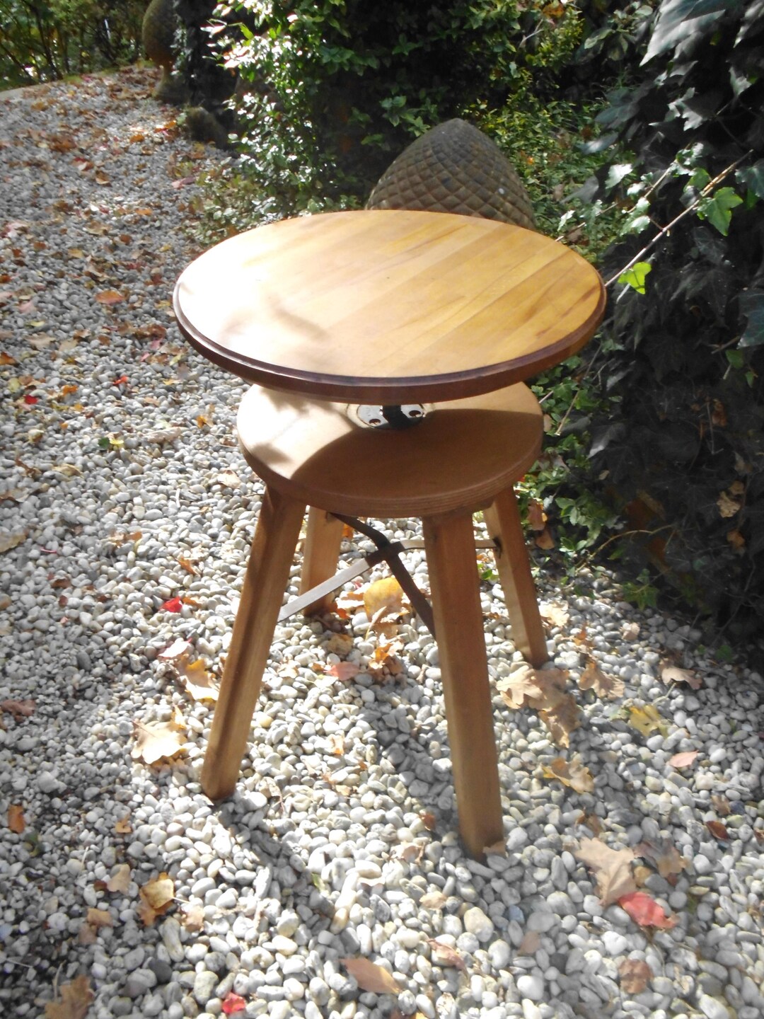 Antik Werkstatthocker Hocker Drehhocker Holzhocker Industriehocker Buche Holz Landhaus
