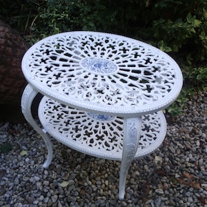Vintage side table white shabby table metal table romantic terrace balcony coffee table garden country house conservatory