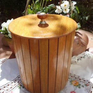 Mid Century Holz Papierkorb Dose Deckeldose Holzdose Behälter Holzbehälter Vintage Eimer Holzeimer Vintage