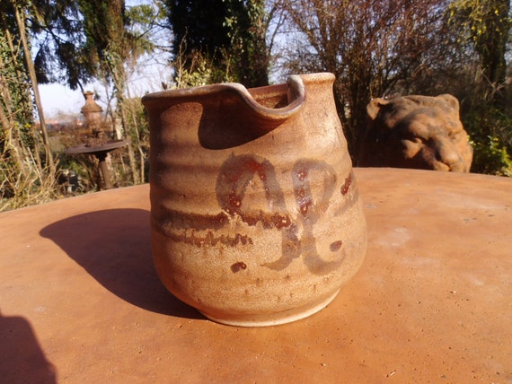Buy Vintage Milchkrug Wasserkrug Krug Steinzeug Ton Keramik Handarbeit Getöpfert Topf Henkel Bauernhaus Kanne Milchkanne Blumenvase Blumentopf Online in India