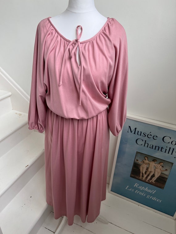 Vintage Dress Size 16 Women Pink Ladies Dress With Elasticated Waist and Cuffs Spring or Summer Dress - Etsy Vintage Dress Size 16 Women Pink Ladies Dress With Elasticated Waist and Cuffs Spring or Summer Dress - Etsy