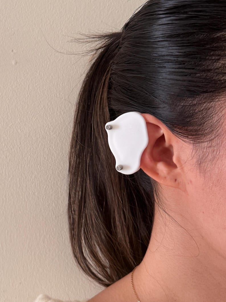 Pendiente de compresión para queloides: tratamiento postoperatorio del lóbulo de la oreja con clip de sujeción fuerte para bultos grandes. White